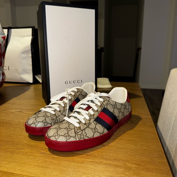 Gucci Men's Red and Beige Patterned Sneakers